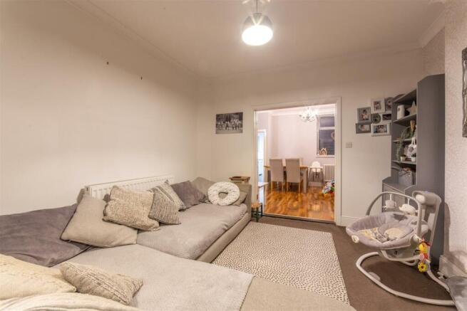 2 Wainfelin Avenue-12.jpg