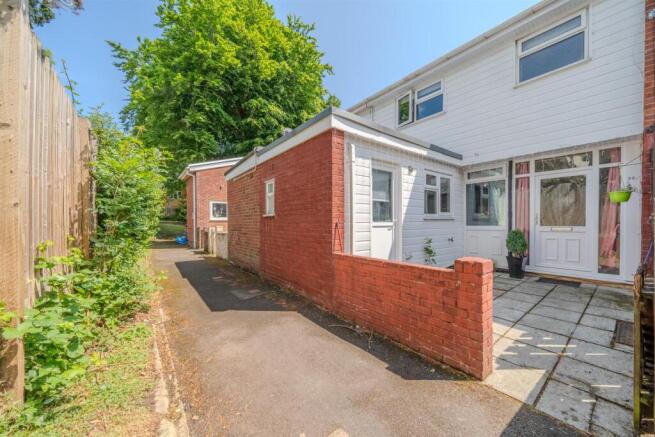 22 Kingsland Walk-19.jpg