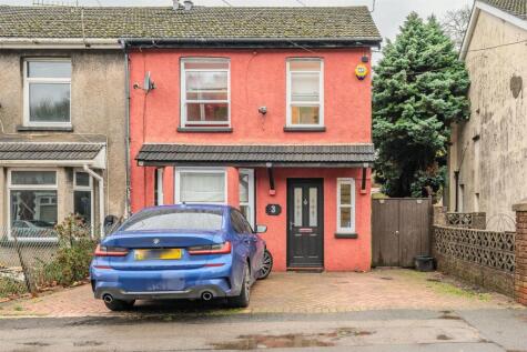 West End Avenue, Pontnewynydd, Pontypool