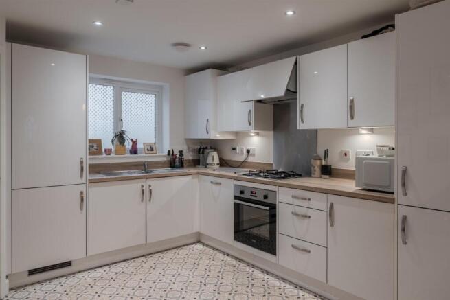 45 Maes Y Nico-13.jpg