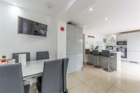 Pilton Vale, Malpas, Newport