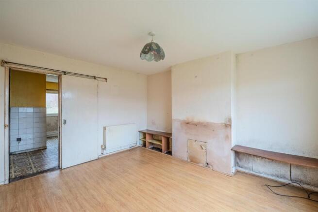 5 Llanover Road Estate-4.jpg