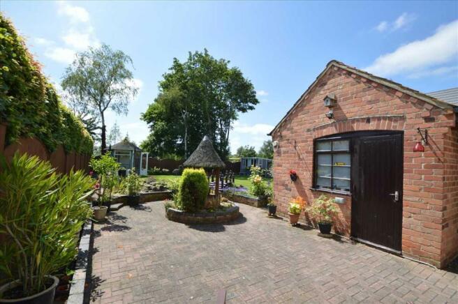 3 Bedroom Cottage For Sale In Rose Cottage Widmerpool Road