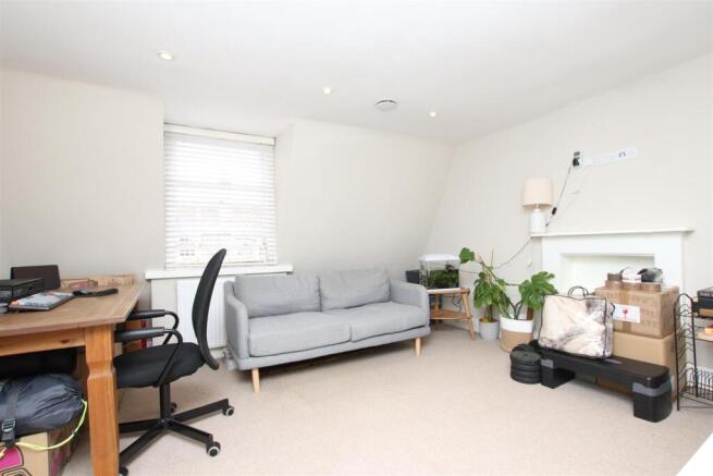 Living room.JPG