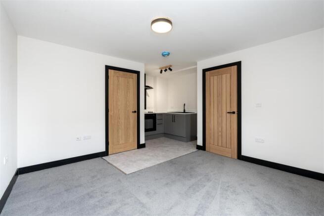 Flat 11 (3).jpg