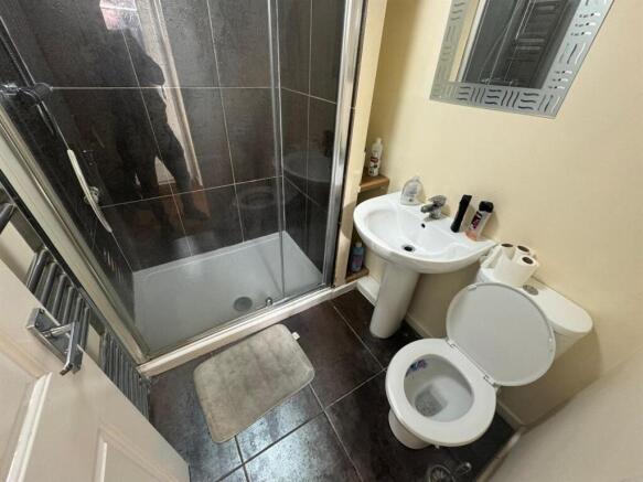 WhatsApp Image 2025-12-08 at 15.03.52 (2).jpeg