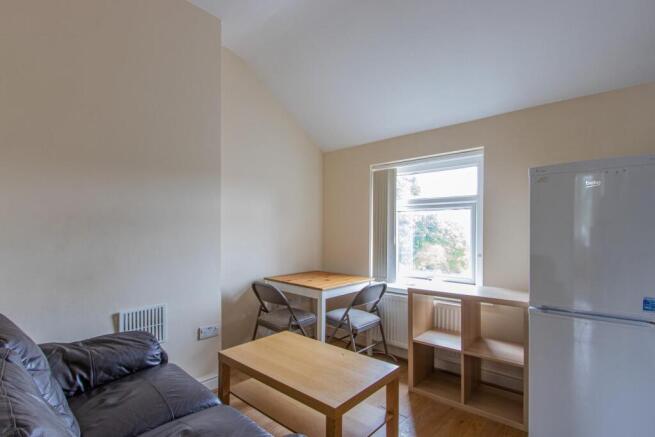 Colum Road 69, 5-5.jpg