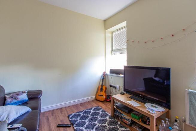 Richmond Crescent 11, 5-3.jpg