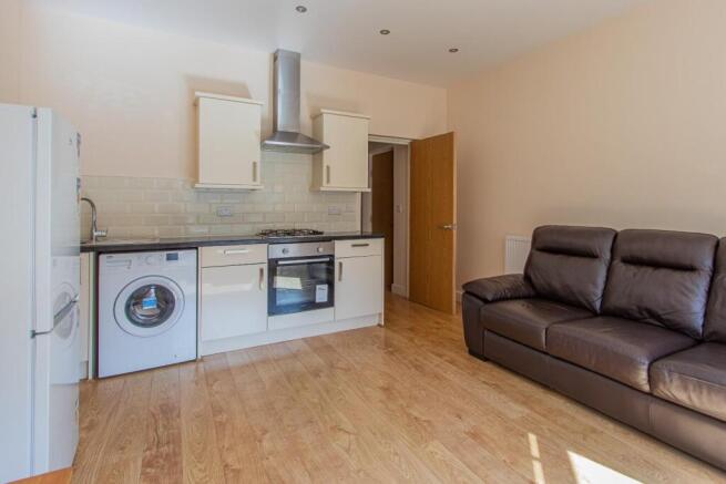 Colum Road 28, 1-4.jpg