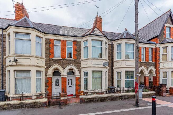 Mackintosh Place 115-1.jpg