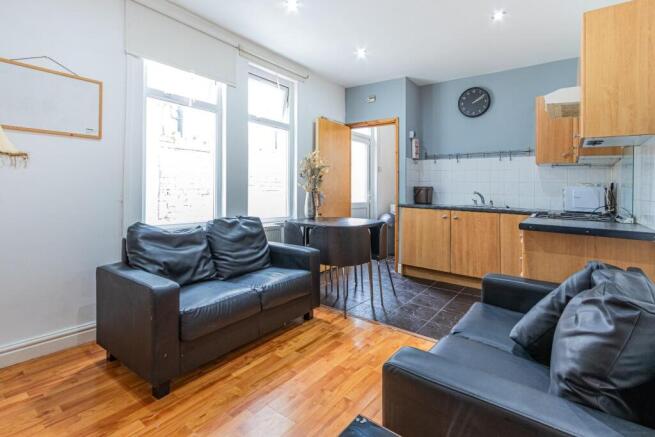 Diana Street 123a (4 of 9).jpg