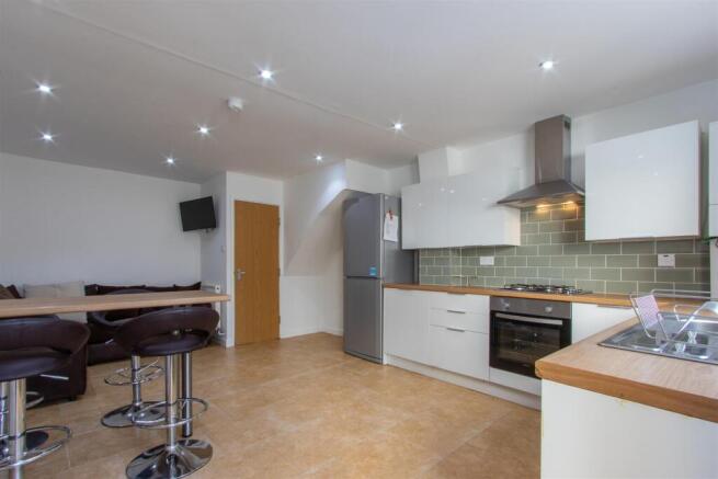 Crwys Place 14-4.jpg