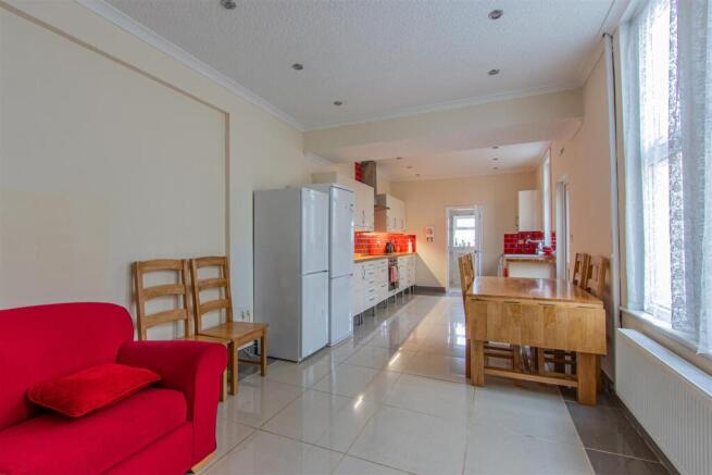 Mackintosh Place 199-20.jpg