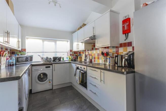 Dogfield Street 59-6.jpg