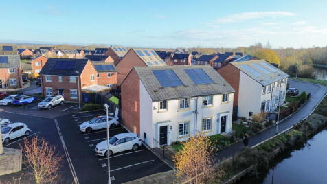 Ackers Fold, Leigh, WN7 4BQ