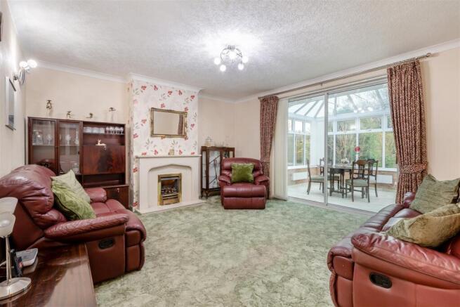 8645778-interior06.jpg