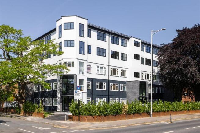 Harley Court, E11