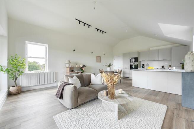 Living-Area-1.jpg