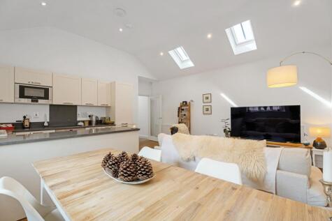 New Road, Woodstock, OX20