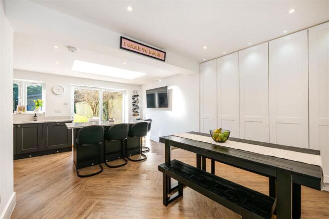 Kitchen Diner