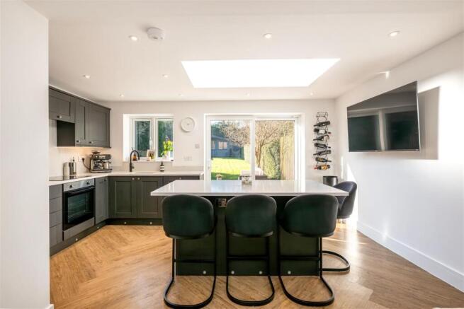 Kitchen 1