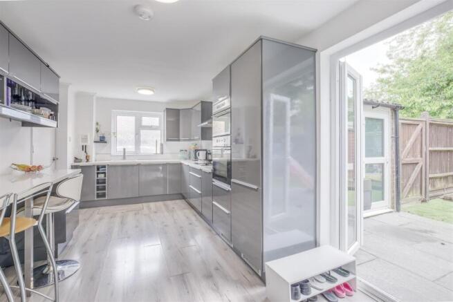 Kitchen 1