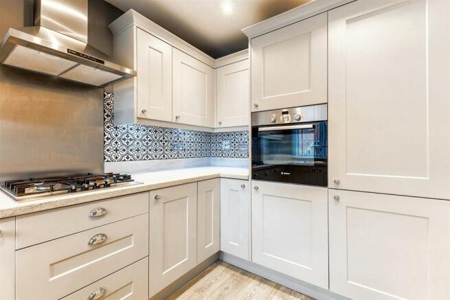 Kitchen x5- 1, Carr Close.jpeg