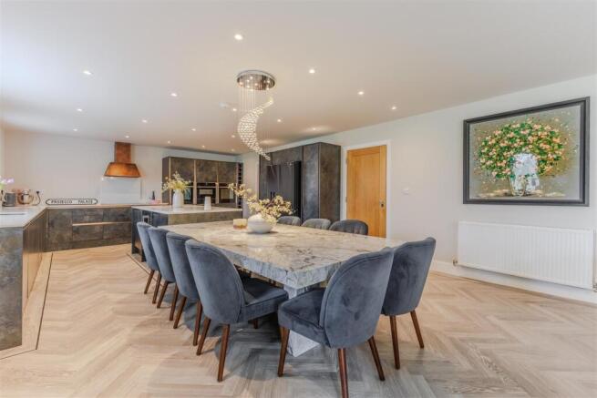 Kitchen- Leys Field 2.jpg