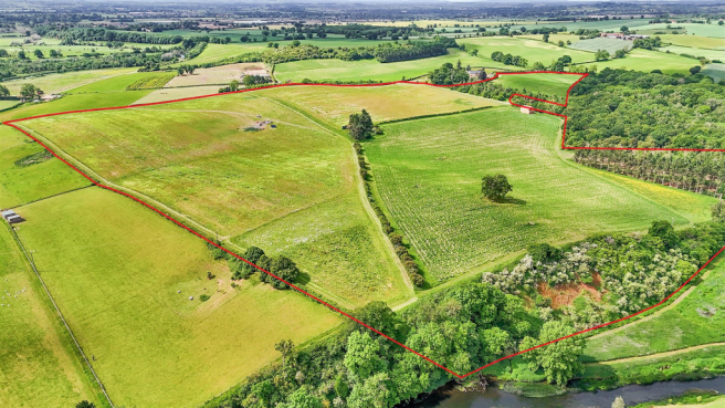 Arable Land at Grove Fields Farm Road - Red Line.p
