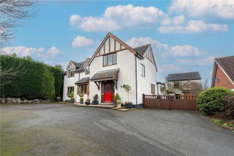 Wilnecote House Drive, Wilnecote, Tamworth, Staffordshire, B77