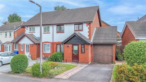 Lindisfarne, Glascote, Tamworth, Staffordshire, B77