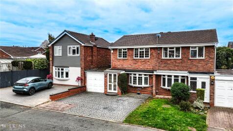 Correen, Wilnecote, Tamworth, Staffordshire, B77
