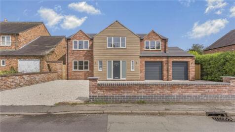 The Green, Bonehill, Tamworth, Staffordshire, B78