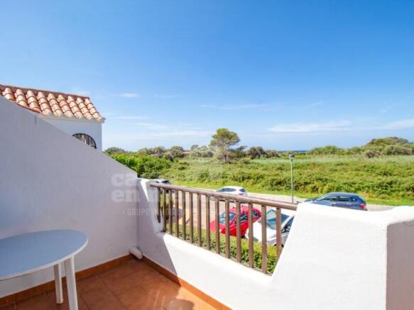 Terrace with sea views in Son Bou