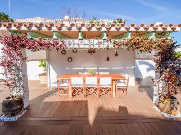 Villa with pool in Sol del Este