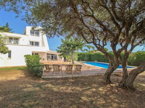 Villa with tourist license in Son Vilar