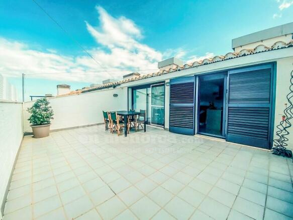 Penthouse flat with lift and pool in Ciutadella
