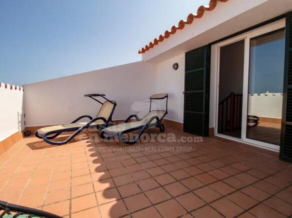 Duplex flat with pool in Es Castell