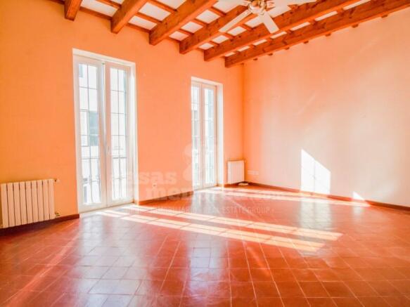 Entire house in the centre of Mahón