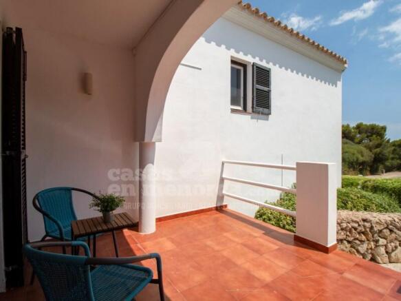 Apartment with pool in Addaia