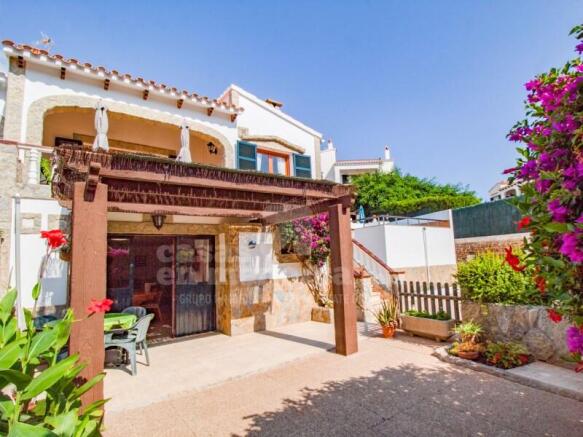 Villa with pool near the beach in Arenal den Castell