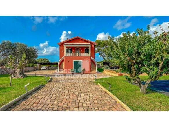 House with pool in Ciutadella