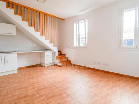 triplex flat with terrace in Mahon