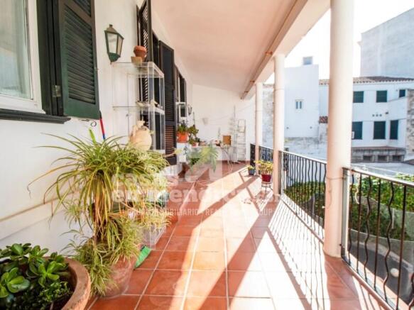 Apartment with lift and garden in Mahón