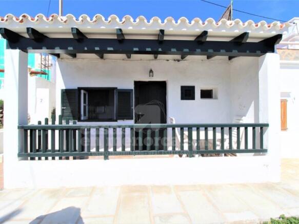 House on the seafront in Sa Mesquida