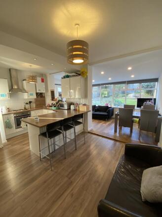 4 Bed House