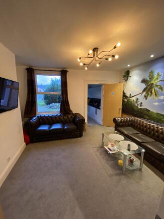 10 Bed House