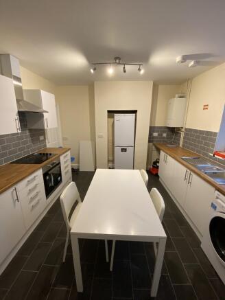 4 Bed House