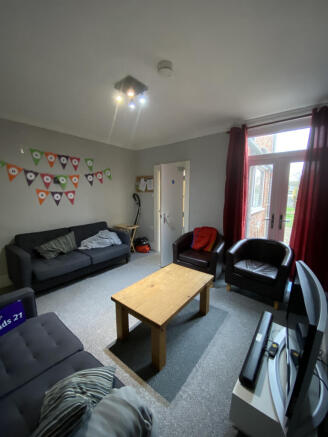 6 Bed House