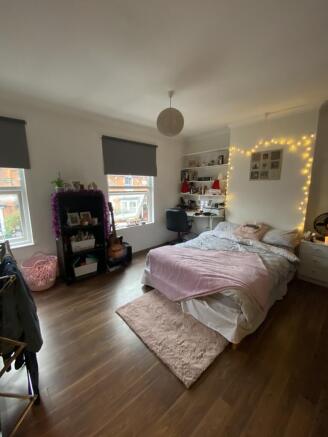 4 Bed House